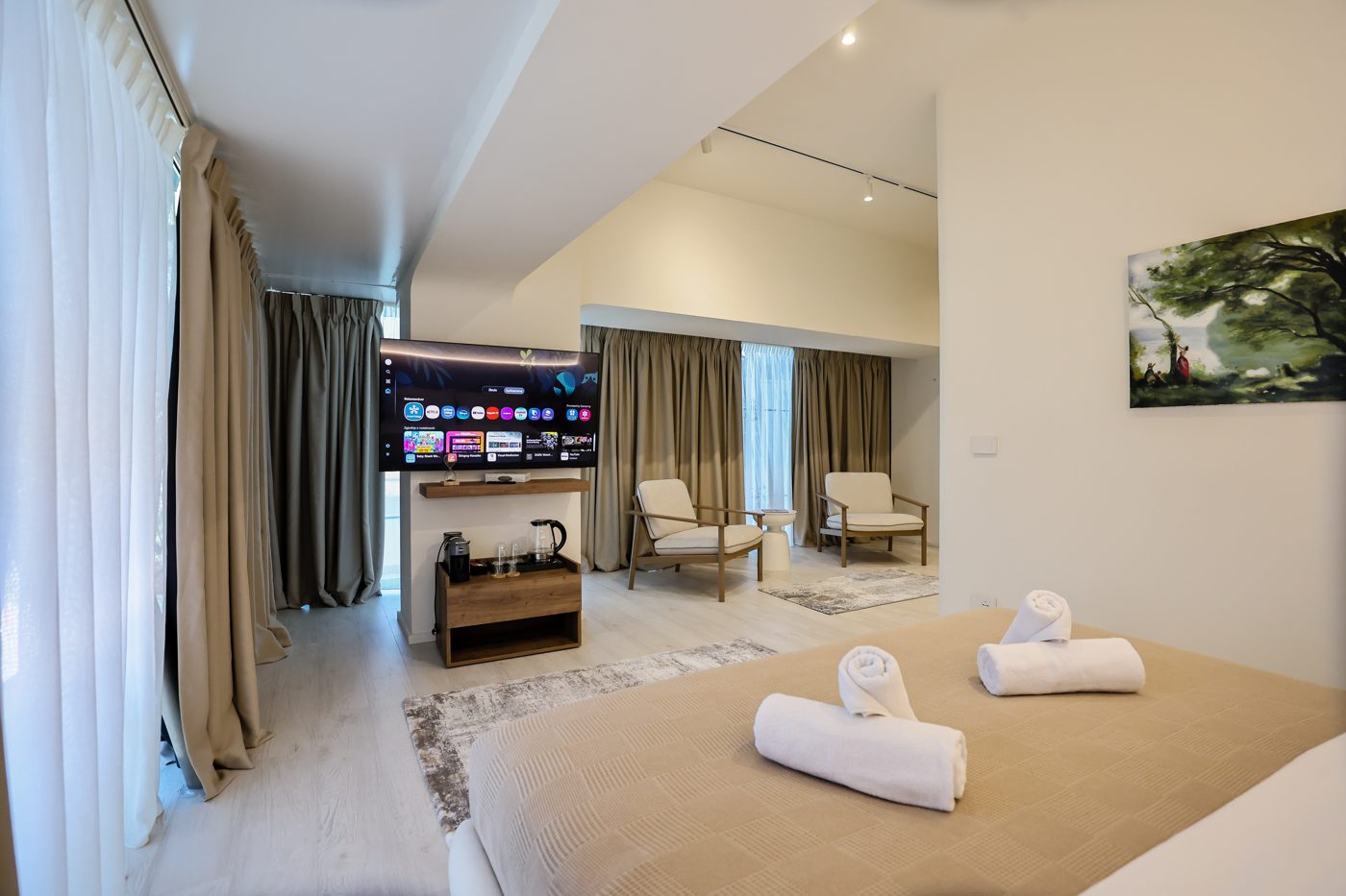 Spacious Junior Suite at A Gallery Hotel